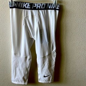 Nike boys pro training compressions